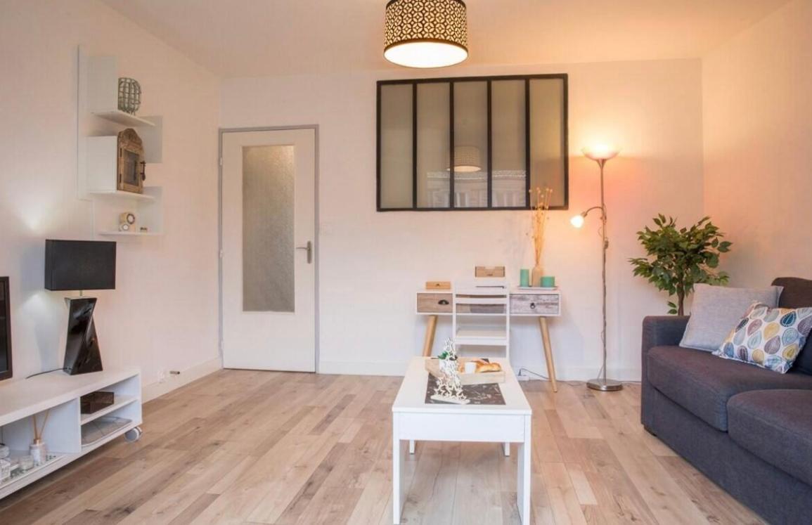 Charmant Appartement T1 Mâcon Exterior foto